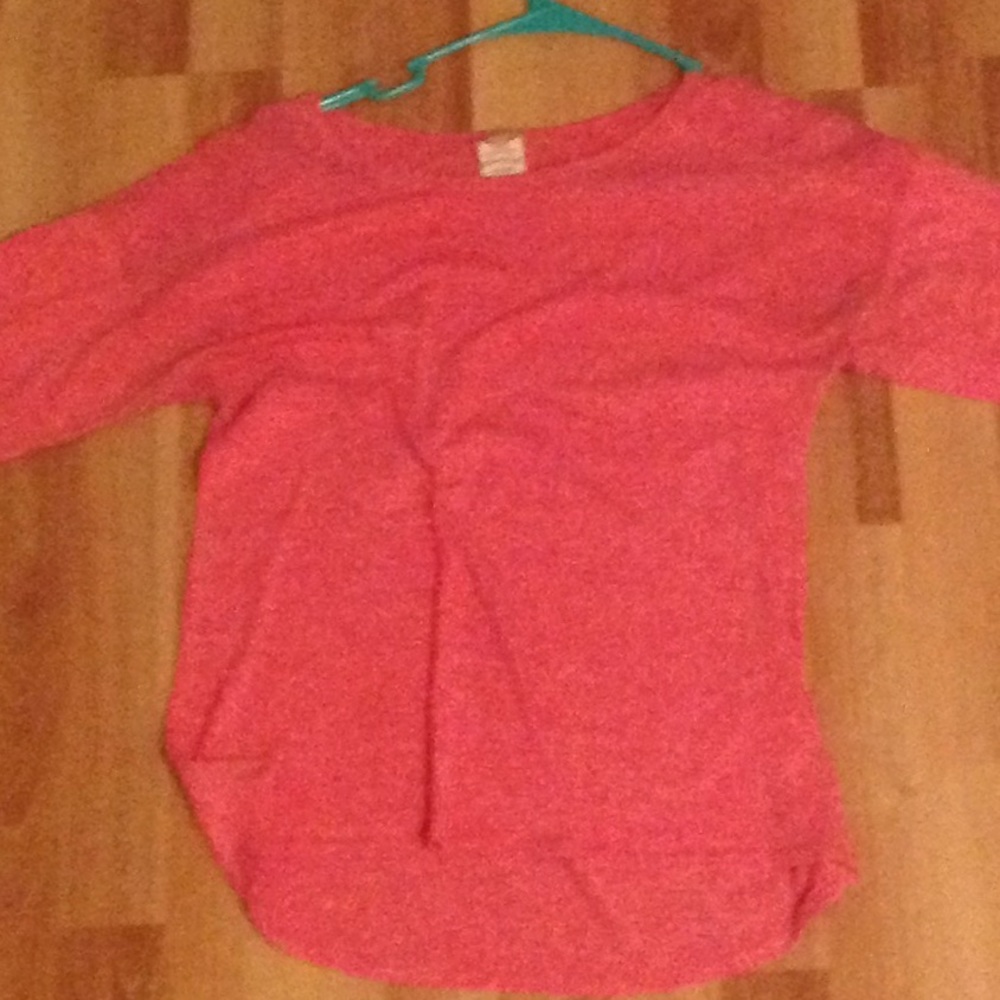 a pink shirt.....